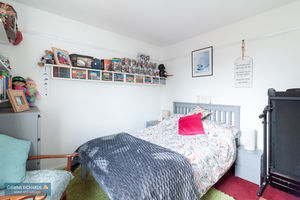 Bedroom- click for photo gallery